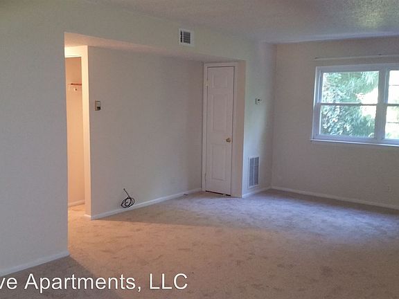 2nd image of 222 Sandpiper Dr APT 6
