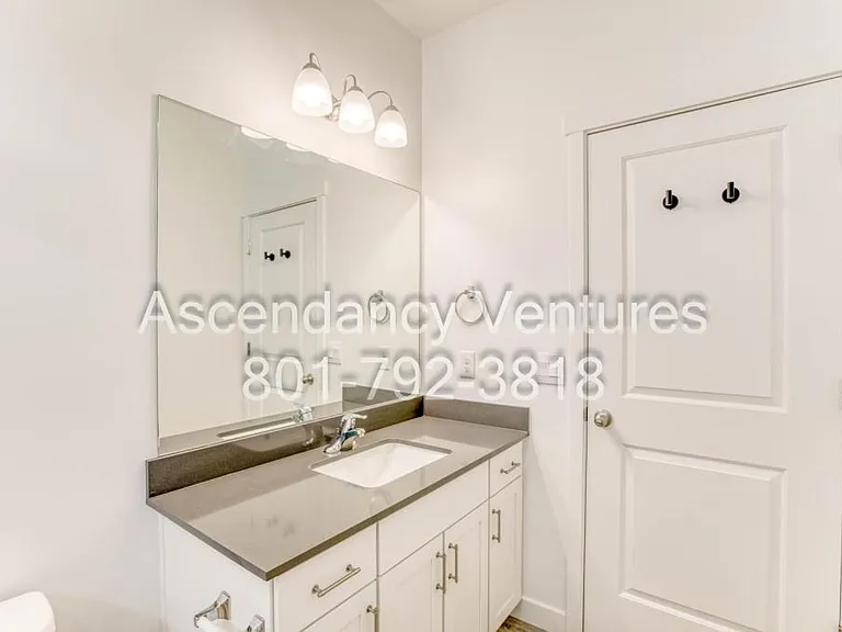 664 W 1300 N — Photo 5