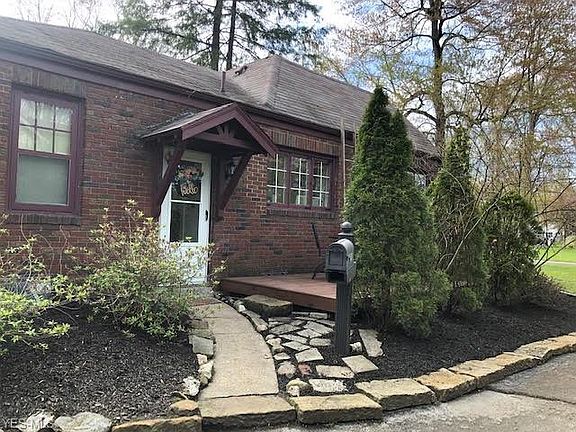 3rd image of 101 Wildwood Dr