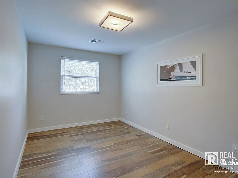 134 Congress St #B — Photo 12