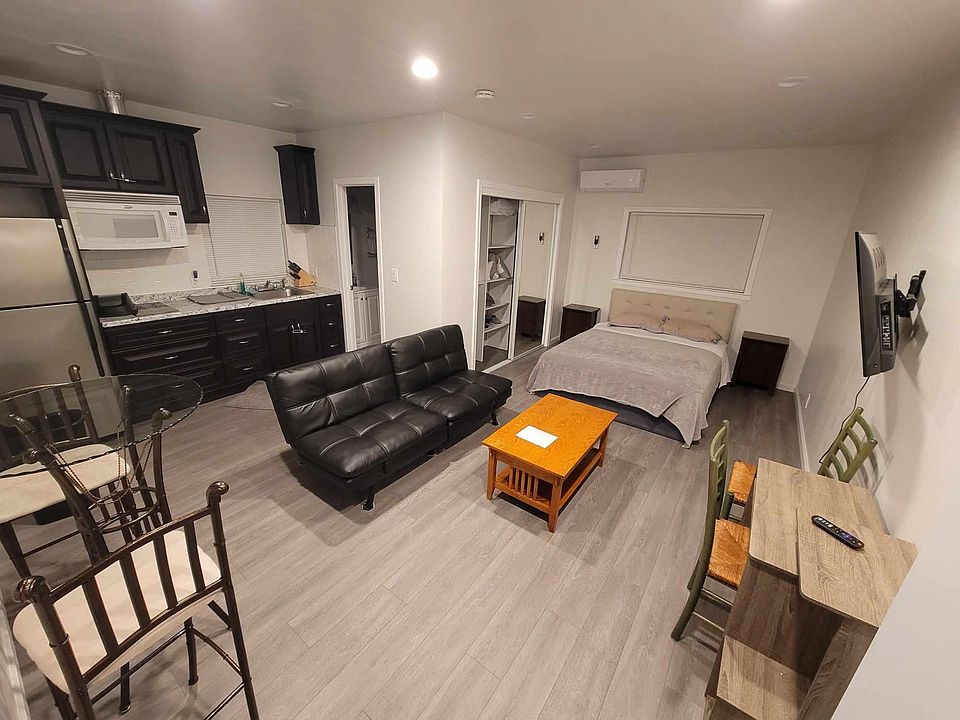 2nd image of 21366 Mission Blvd