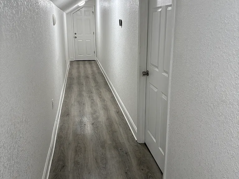 3615 N Apopka Vineland Rd — Photo 6