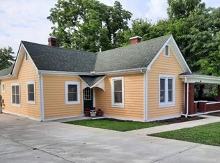 110 W John St, Blanchester, OH 45107