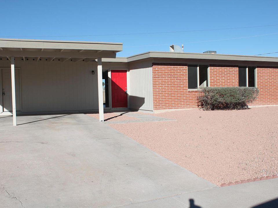 1st image of 8332 E Balfour Pl