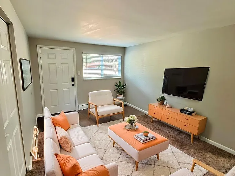 4413 Forrest Hill Rd — Photo 24