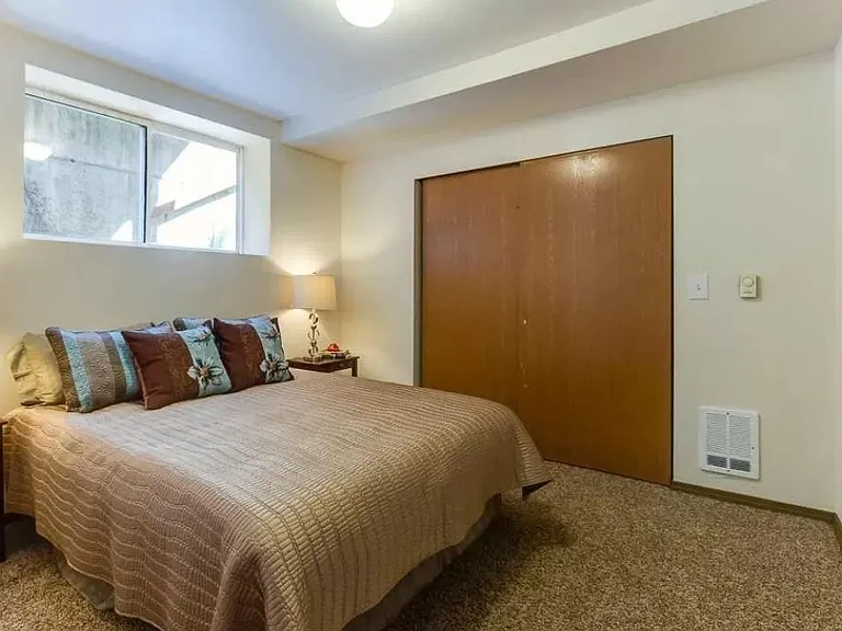 Bedroom #1