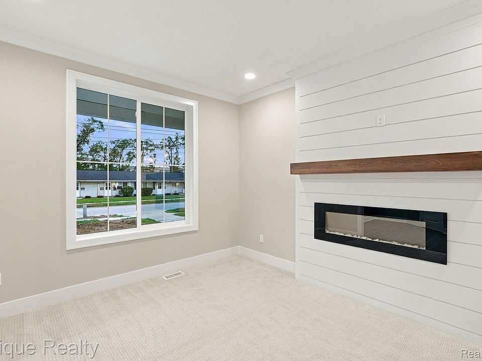 831 Goodale Ave, photo 14