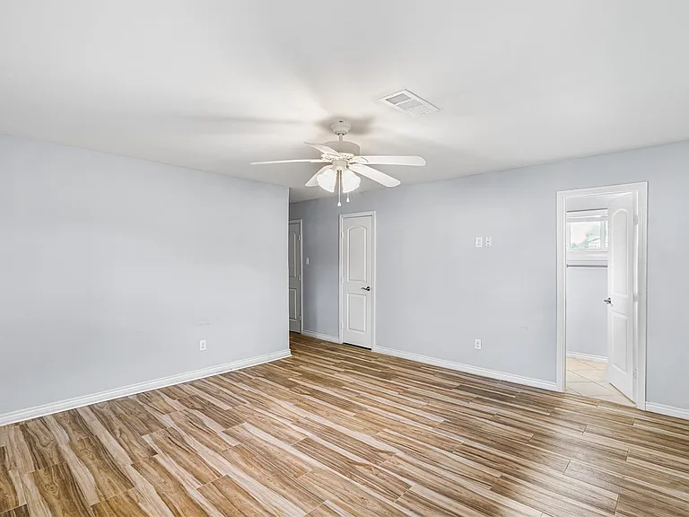 6002 McKnight St — Photo 22