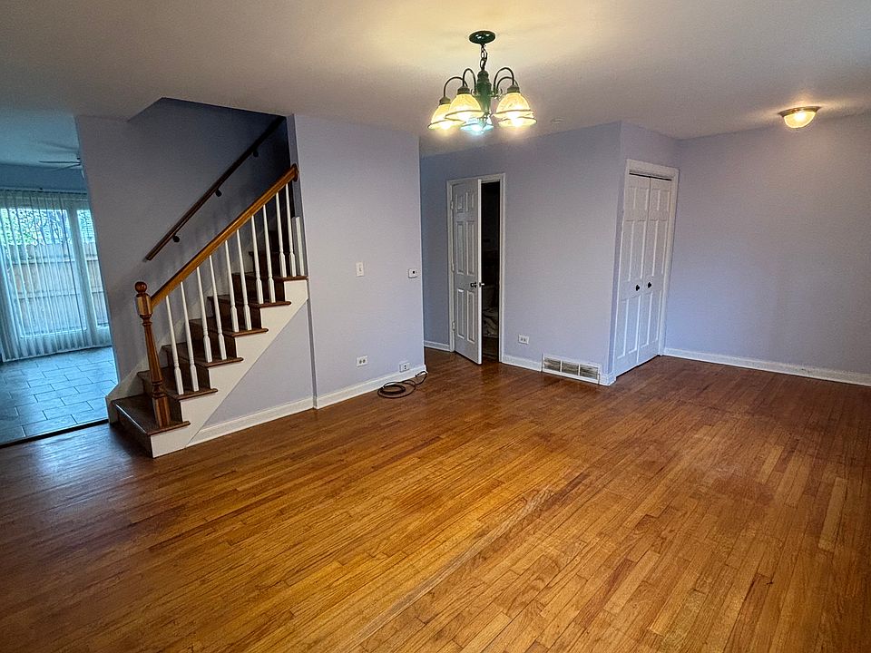 1st image of 549 Lynn Ct Unit A