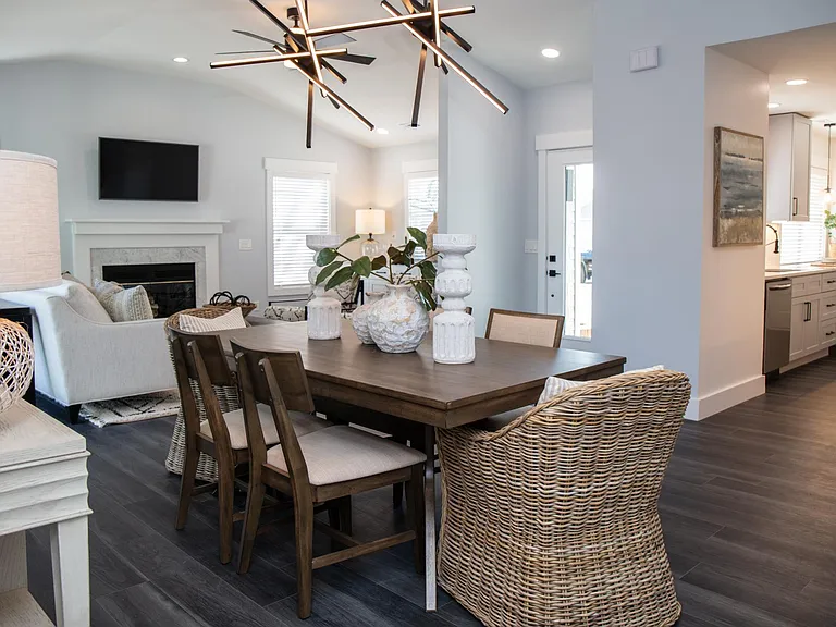 1307 Portside Dr — Photo 1