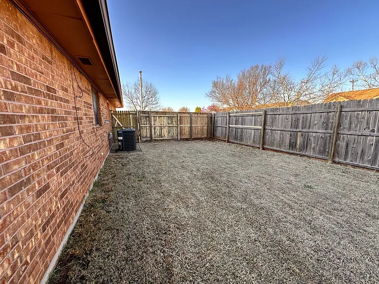2205 Basking Ridge Trl — Photo 19