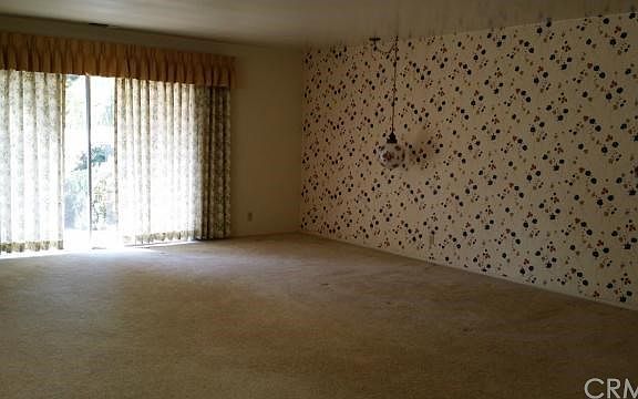 5th image of 252 W Las Flores Ave