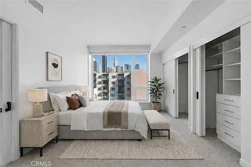 1050 S Grand Ave #708 Photo 1