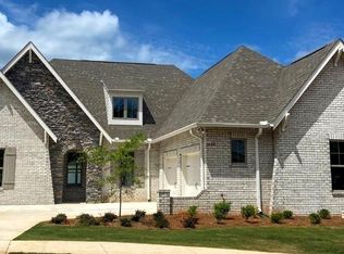 1643 James Burt Pkwy, Auburn, AL 36830