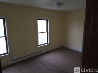 1108 Hamilton Ave, Farrell, PA 16121