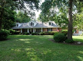 2303 Cobblecreek Dr, Conroe, TX 77384