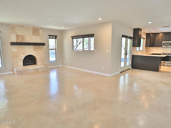 4th image of 4825 N Bear Creek Pl