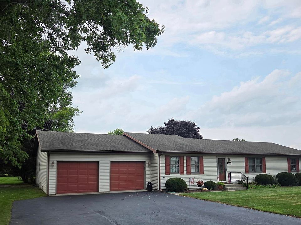 1st image of 370 E Kinsey Dr