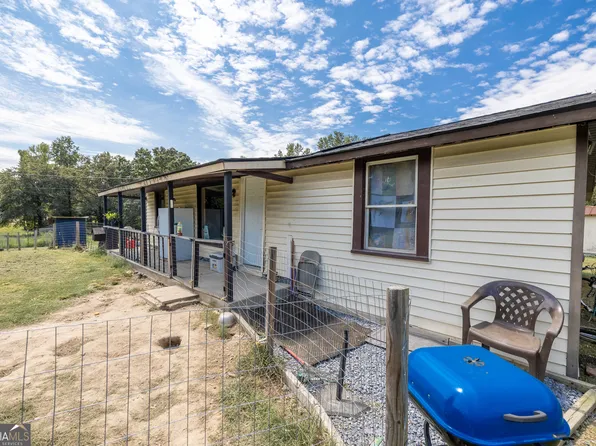 92 Davis Loop, Kingston, GA 30145