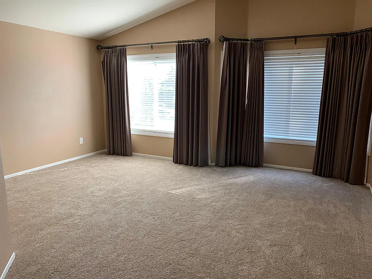 8179 Rimridge Ln — Photo 9