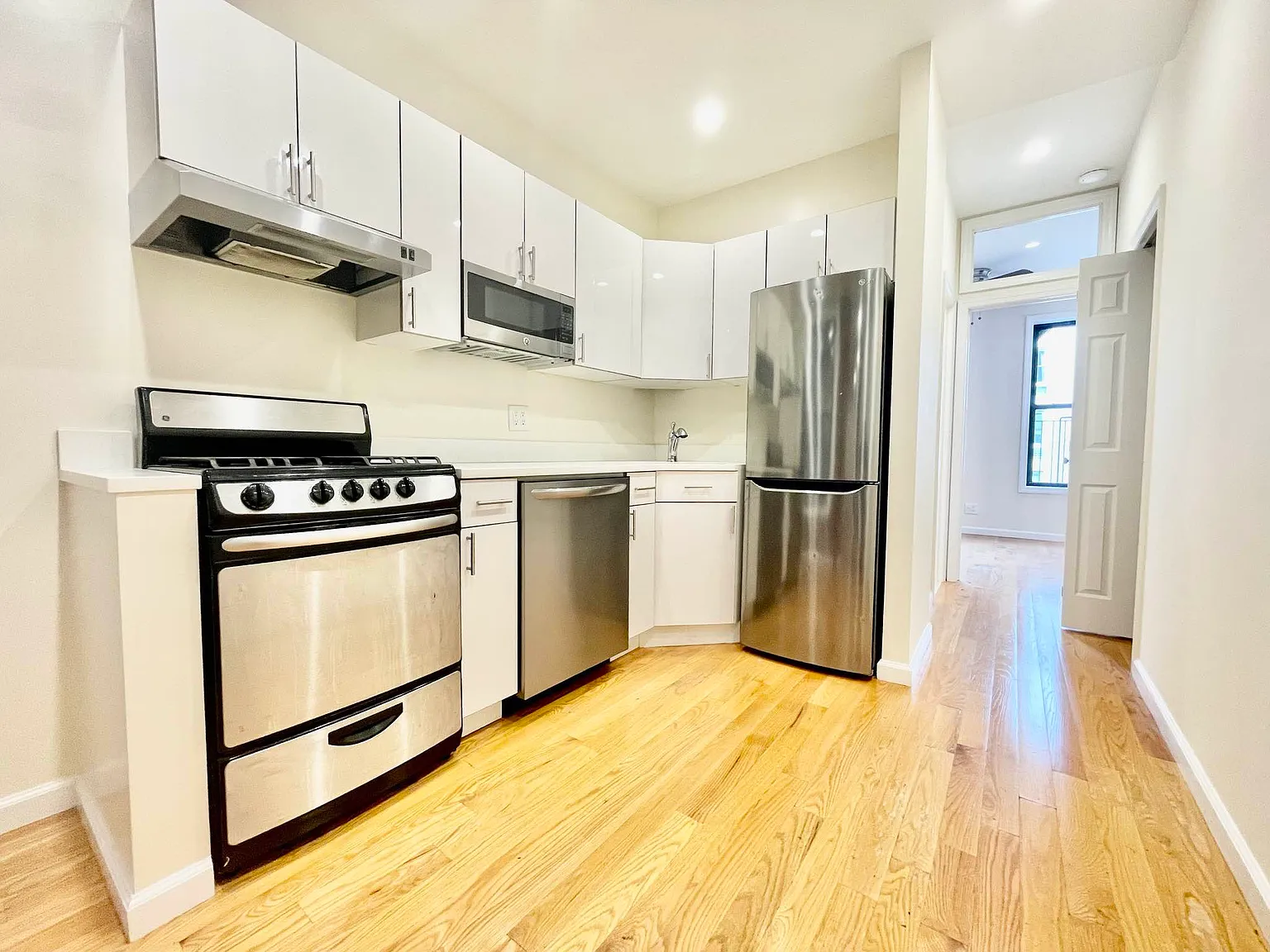 426 East 77th Street — Photo 1