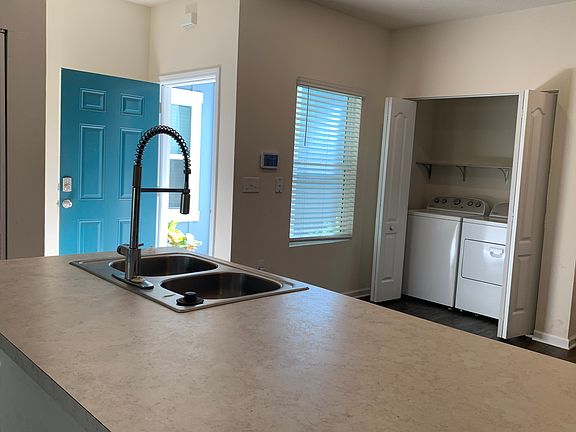 5th image of 253 Aralia Ln