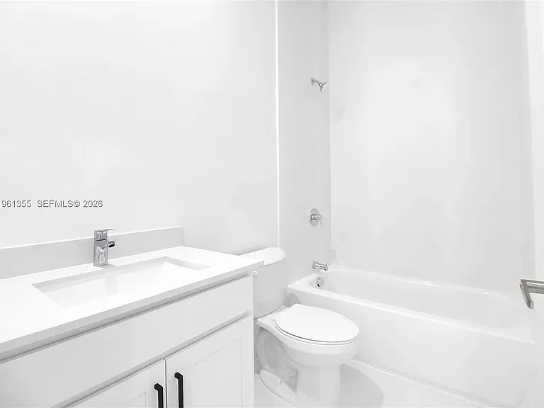 20833 SW 96th Ct — Photo 11