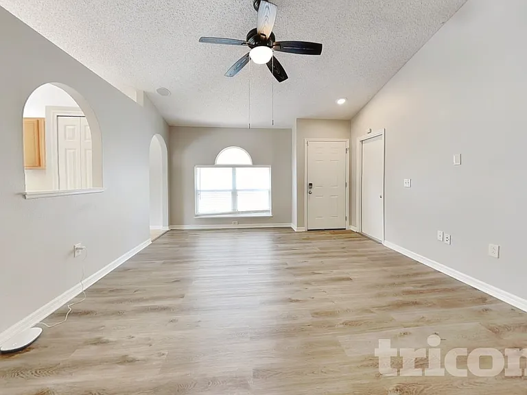 6216 Calamari Pl — Photo 2