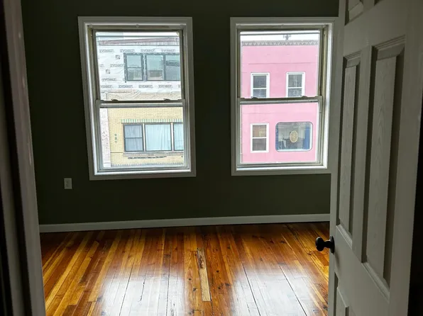 247 Main St #5, Johnson City, NY 13790