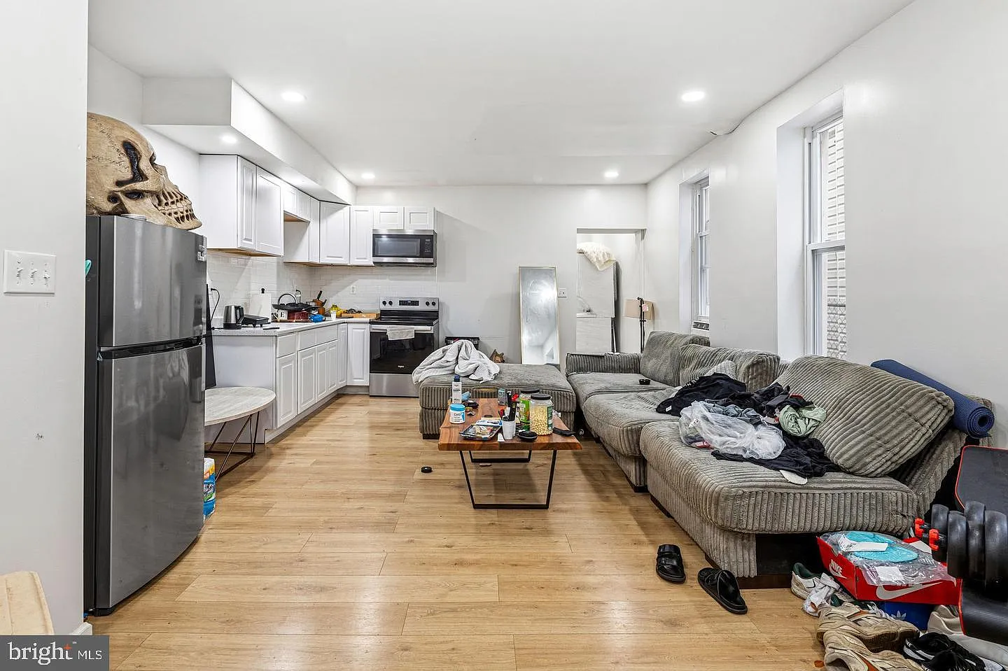 2 bed, 1200 sqft, $1,500 — Photo 3