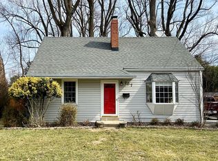 707 Roxboro Rd, Rockville, MD 20850