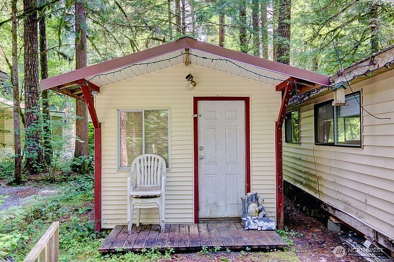2nd image of 149 1 Goldrush Road
