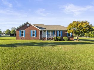 25 Julia Cir, Fayetteville, TN 37334