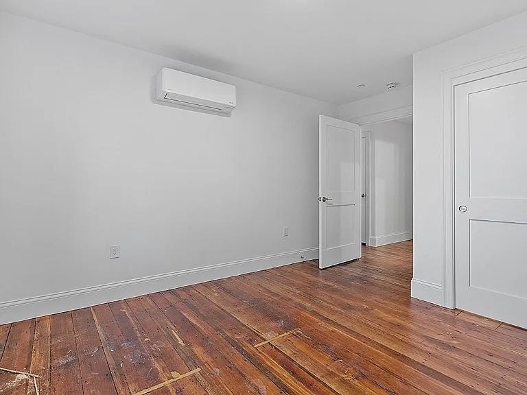 205 Summer St #3 — Photo 39