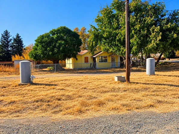 8690 Calvine Rd, Sacramento, CA 95828