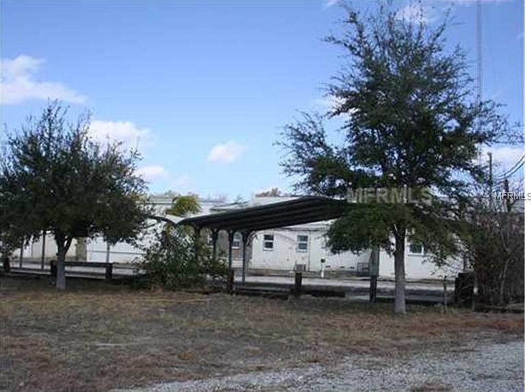 2nd image of 622 E Myers Blvd