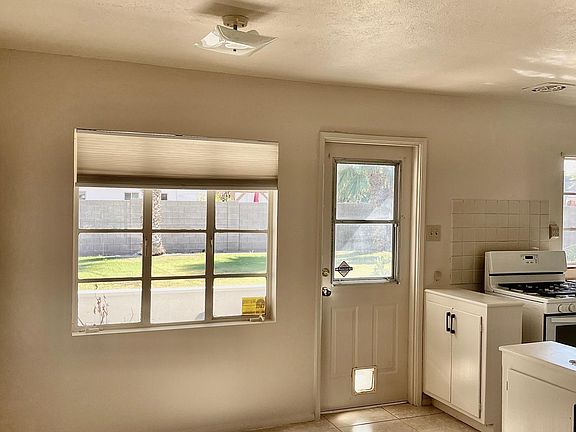 3rd image of 7729 E Verde Ln