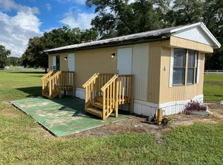 9588 NE Jacksonville Rd, Anthony, FL 32617