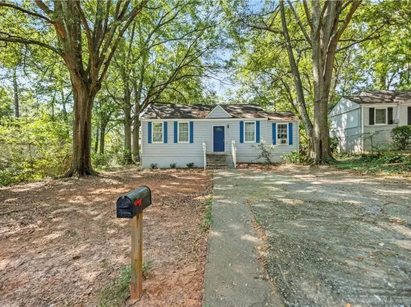 1324 Almont Dr SW, Atlanta, GA 30310