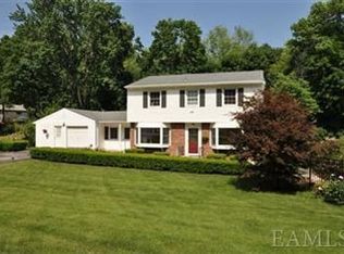 64 Prince Rd, Mahopac, NY 10541