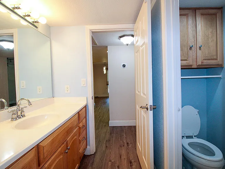 2408 Larkspur Ln #247 — Photo 10