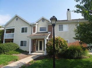 30 Fox Chase Ln APT 11, Southgate, KY 41071