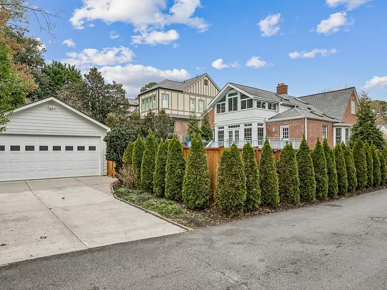 1189 Reeder Cir NE — Photo 56