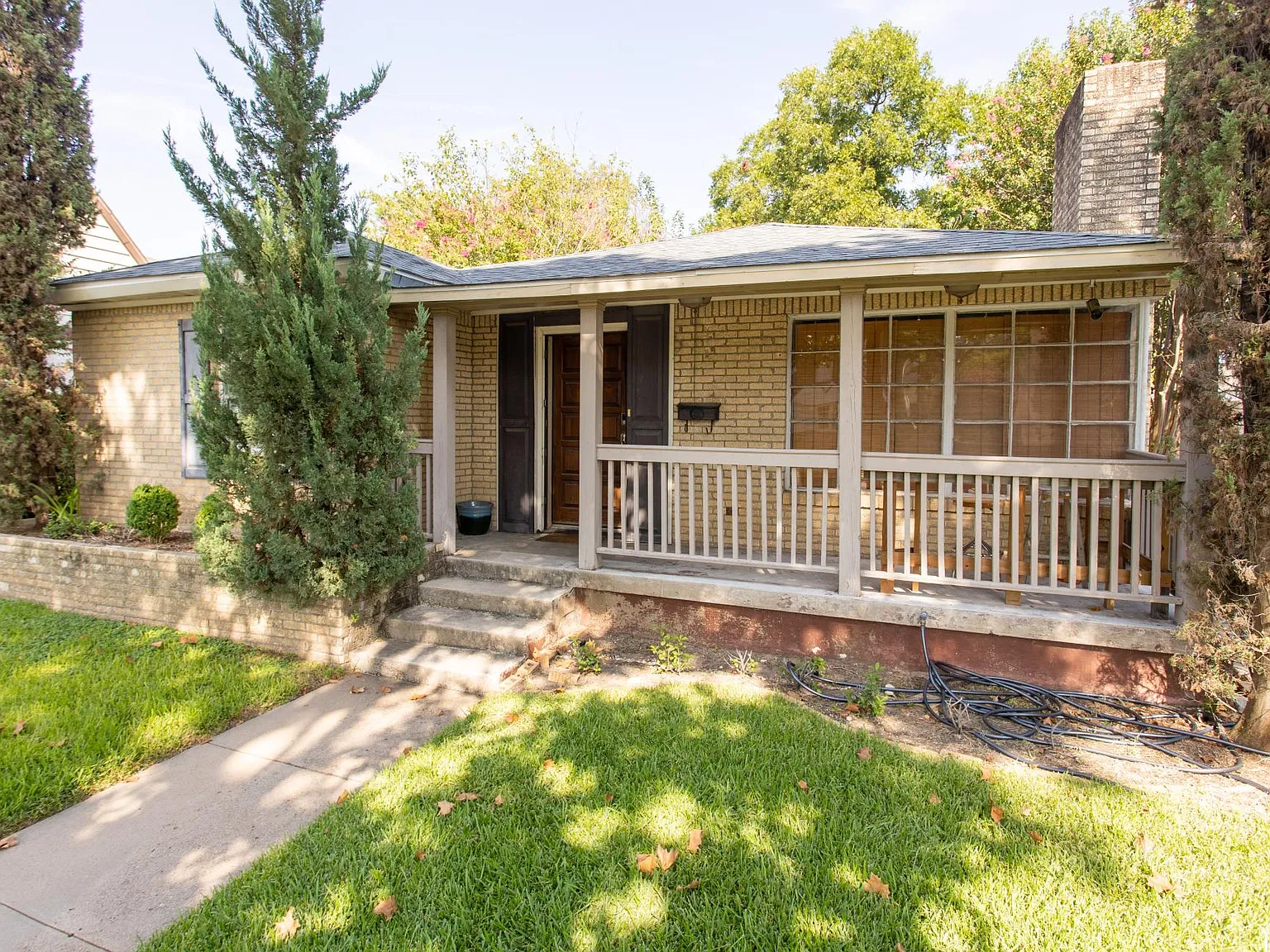 3419 Rogers Avenue — Photo 2