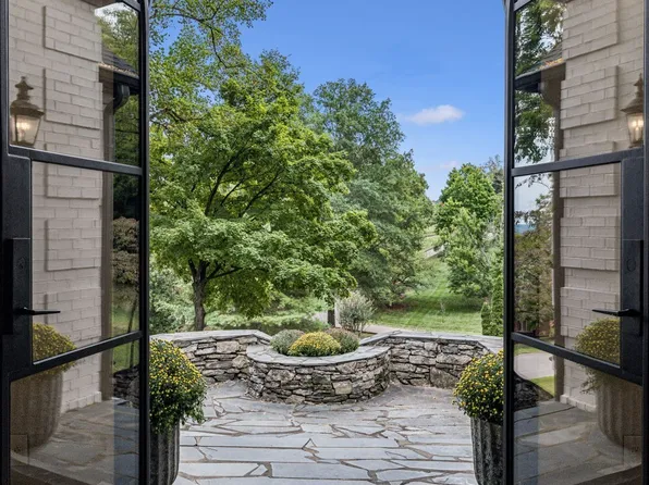 5221 Heathrow Hills Dr, Brentwood, TN 37027