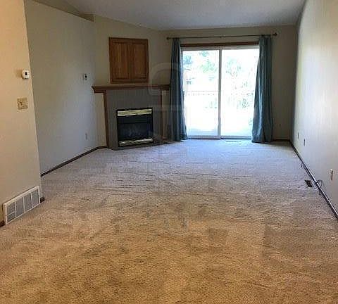 3rd image of 817 Kirkwood Dr