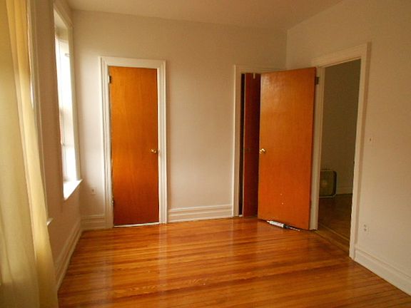 2nd image of 35-23 Crescent St #3F