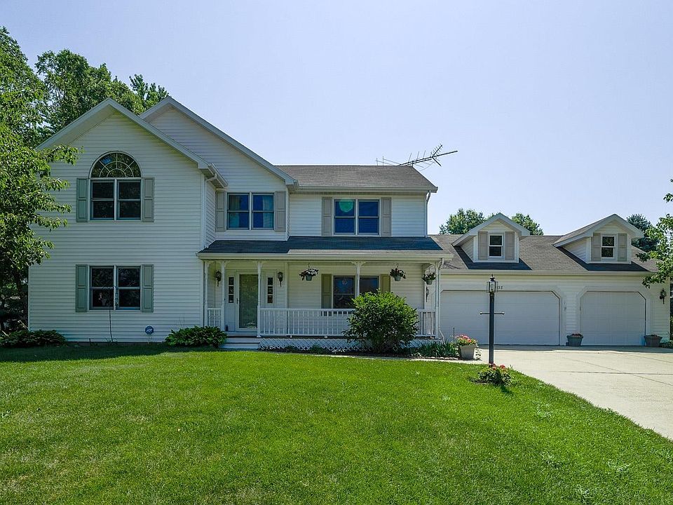 1st image of 51138 Ashley Dr