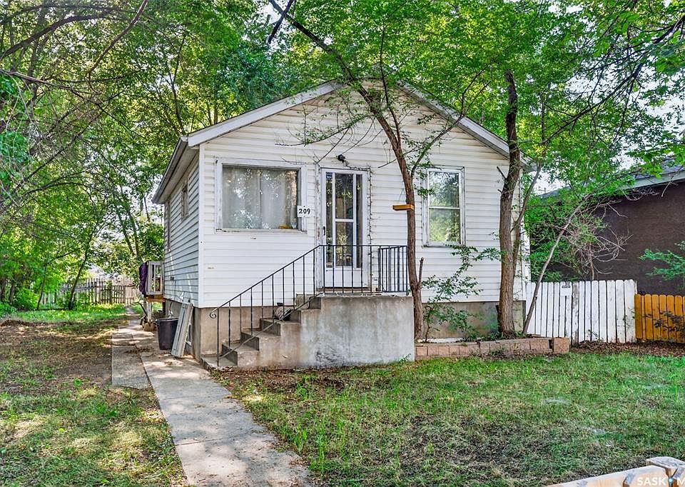1st image of 209 V AVENUE S