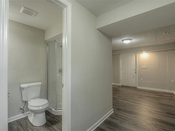 5th image of 18603 E 14th Ter N